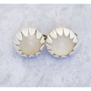 Vintage Elegant Silver Tone Faux Pearl White Clip On Earrings - CF1